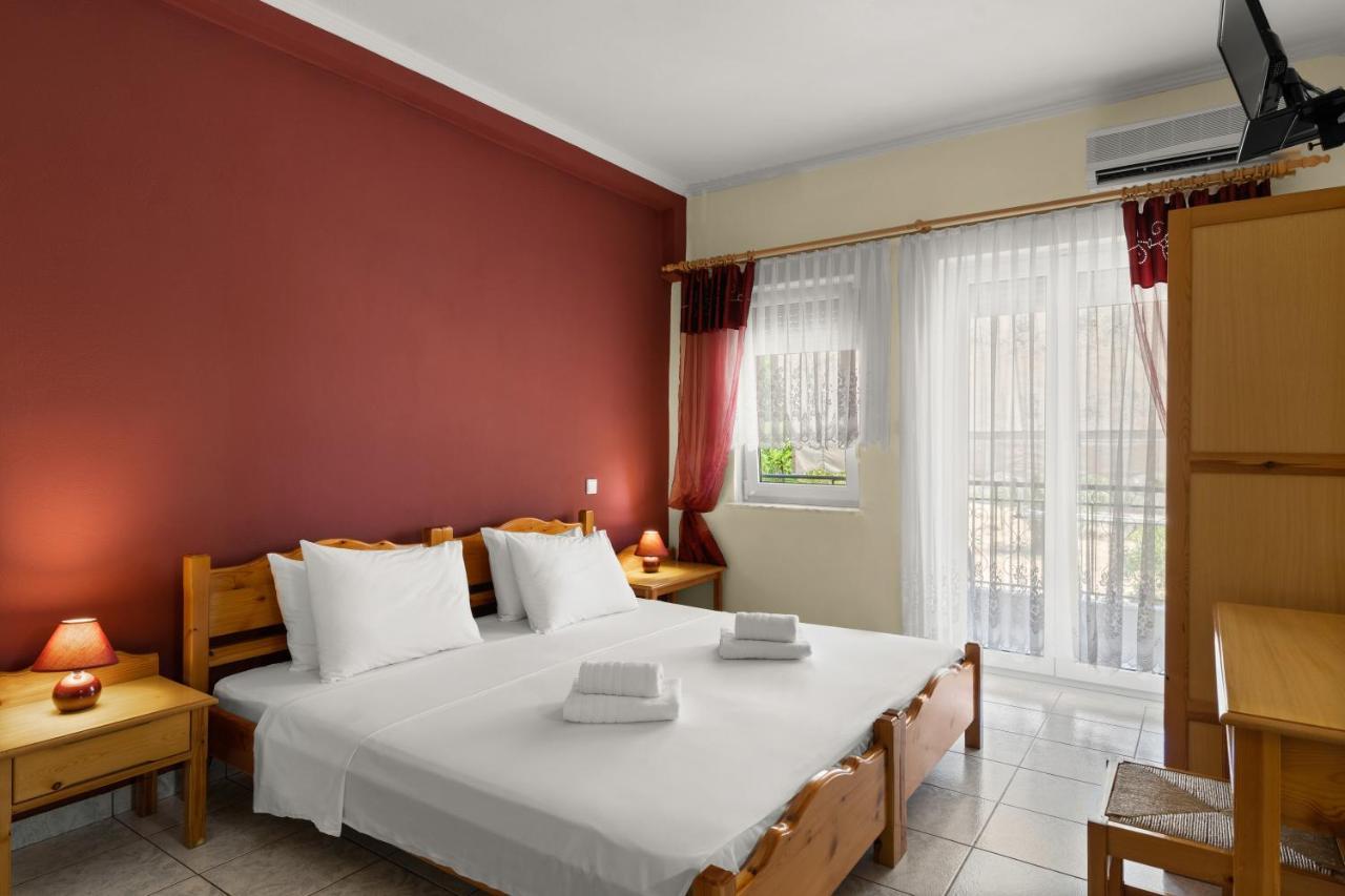 Delphin Rooms Sivota Esterno foto