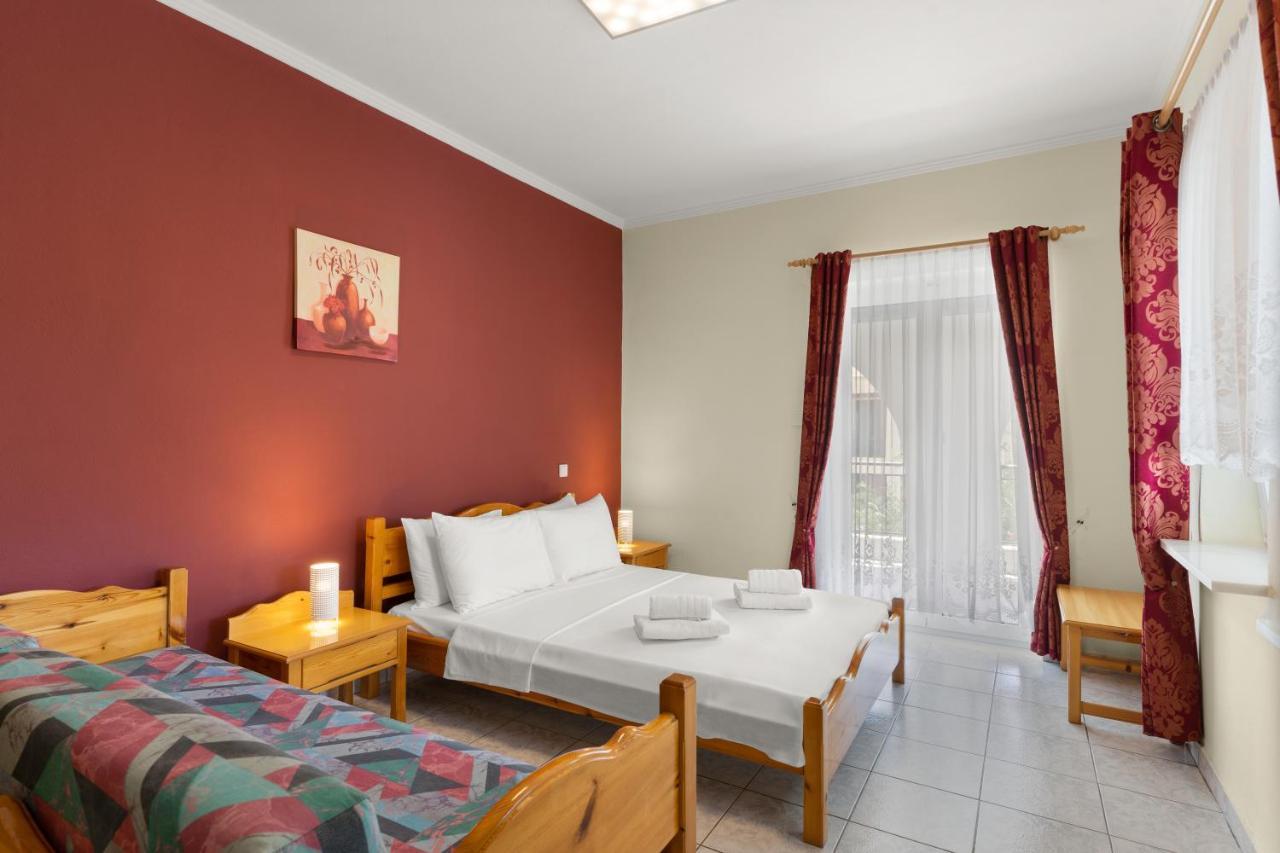 Delphin Rooms Sivota Esterno foto