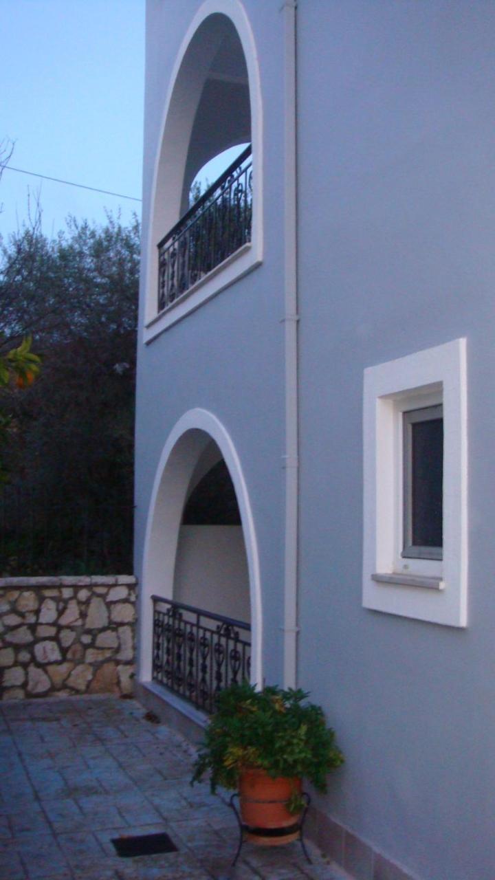 Delphin Rooms Sivota Esterno foto