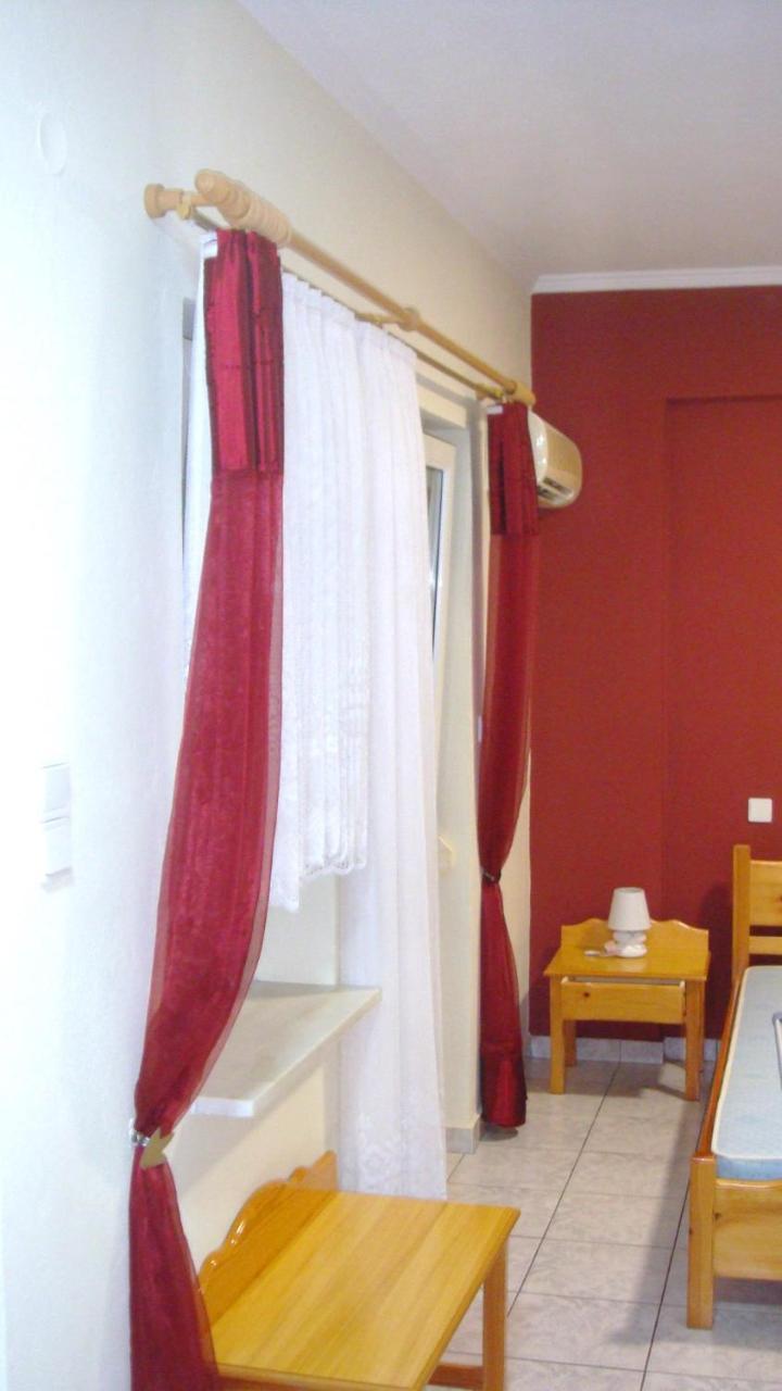 Delphin Rooms Sivota Esterno foto