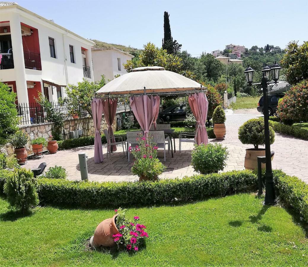 Delphin Rooms Sivota Esterno foto