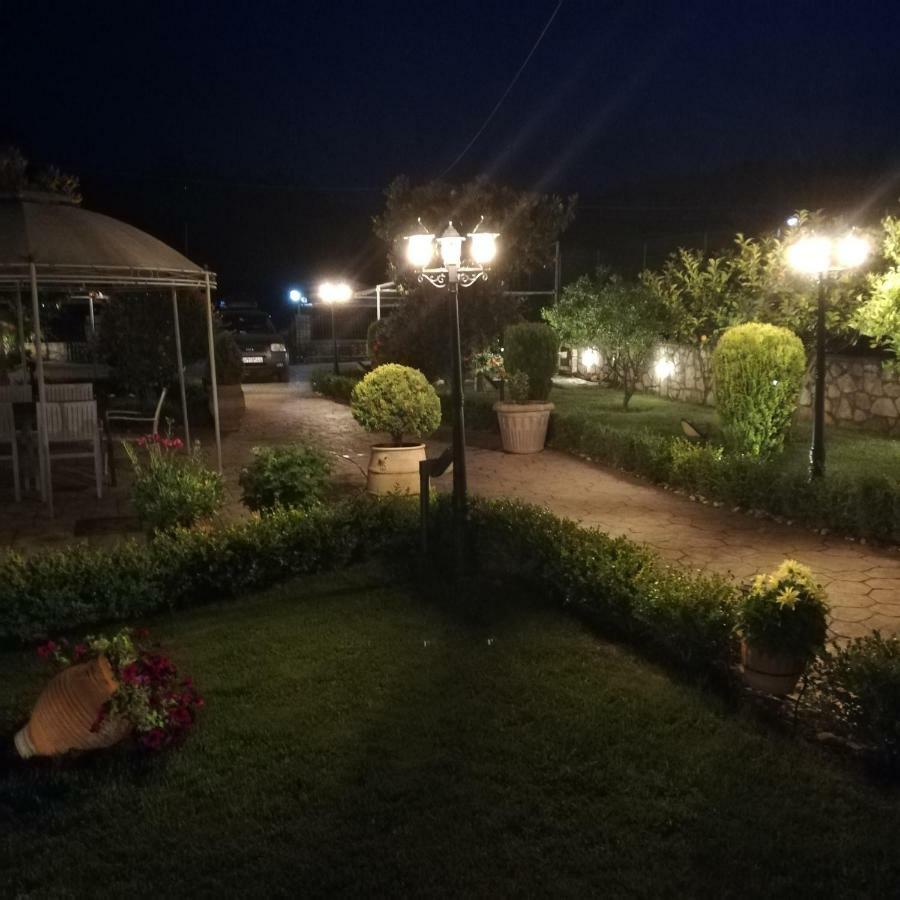 Delphin Rooms Sivota Esterno foto